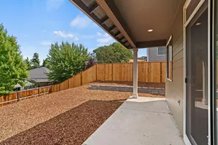 1134 Pumpkin Ridge Dr, Eagle Point, OR 97524 - Photo 32