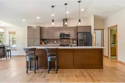 55550 Heidi Court, Bend, OR 97707 - Photo 10