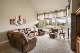 679 Sage Country Ct, Redmond, OR 97756 - Photo 8
