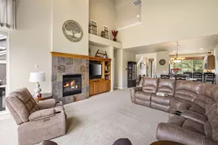 679 Sage Country Ct, Redmond, OR 97756 - Photo 10