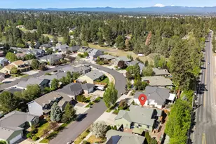 209 SE Soft Tail Dr, Bend, OR 97702 - Photo 26