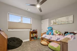 3357 SW 35th St, Redmond, OR 97756 - Photo 30