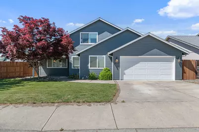 1017 Havenwood Drive, Eagle Point, OR 97524 - Photo 1