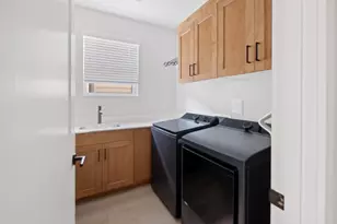 20867 SE Caldera Dr, Bend, OR 97702 - Photo 22