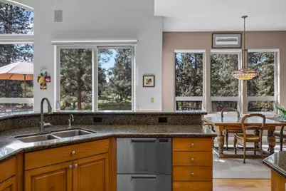 16923 Royal Coachman Drive, Sisters, OR 97759 - Photo 22
