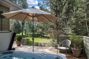 16923 Royal Coachman Dr, Sisters, OR 97759 - Photo 54