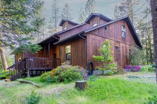 209 College Dr, Grants Pass, OR 97527 - Photo 2
