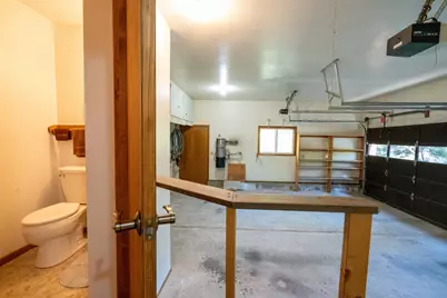 209 College Drive, Grants Pass, OR 97527 - Photo 92