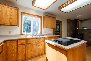 209 College Dr, Grants Pass, OR 97527 - Photo 20