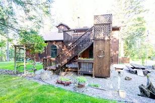 209 College Dr, Grants Pass, OR 97527 - Photo 14