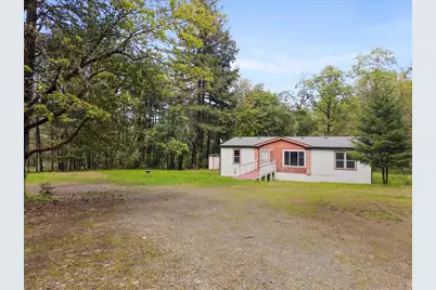 1360 Sunny Glen Way, Wolf Creek, OR 97497 - Photo 1