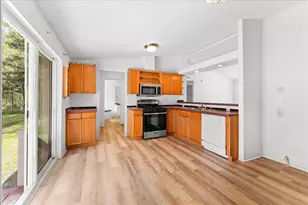 1360 Sunny Glen Way, Wolf Creek, OR 97497 - Photo 8