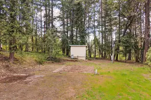 1360 Sunny Glen Way, Wolf Creek, OR 97497 - Photo 18