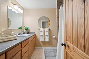 696 Liberty St, Ashland, OR 97520 - Photo 50