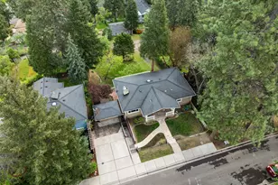 696 Liberty St, Ashland, OR 97520 - Photo 80