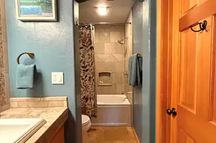 18575 SW Century Dr, Bend, OR 97702 - Photo 20