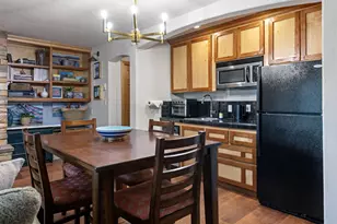 18575 SW Century Dr, Bend, OR 97702 - Photo 10