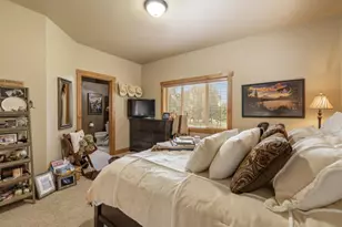 1164 Paper Birch Wy, Klamath Falls, OR 97601 - Photo 38