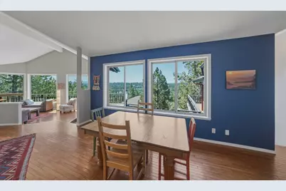 2068 NW Cascade View Drive, Bend, OR 97703 - Photo 16