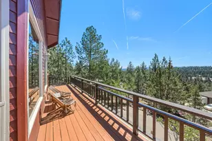 2068 NW Cascade View Dr, Bend, OR 97703 - Photo 54