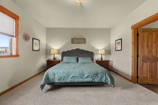 220 NW 28th St, Redmond, OR 97756 - Photo 12
