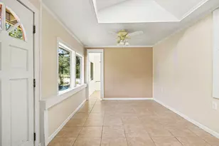 5835 Rogue River Dr, Eagle Point, OR 97524 - Photo 12