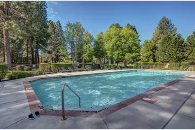 60730 Breckenridge Street, Bend, OR 97702 - Photo 38