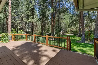 60730 Breckenridge Street, Bend, OR 97702 - Photo 32