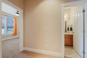 2221 NE Indigo Ln, Bend, OR 97701 - Photo 8