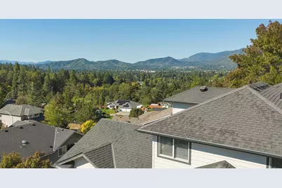 2315 Robertson Crest, Grants Pass, OR 97527 - Photo 74
