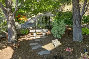 2315 Robertson Crest, Grants Pass, OR 97527 - Photo 62