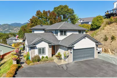 2315 Robertson Crest, Grants Pass, OR 97527 - Photo 64