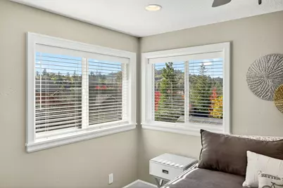 2315 Robertson Crest, Grants Pass, OR 97527 - Photo 44