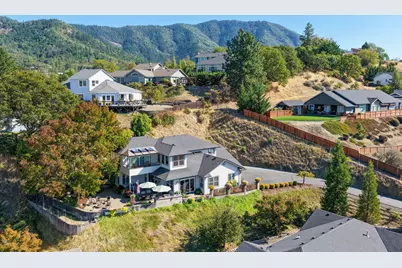 2315 Robertson Crest, Grants Pass, OR 97527 - Photo 68