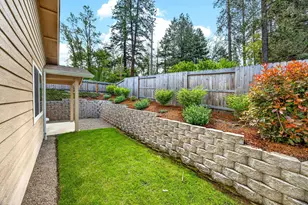 3001 University Rd, Grants Pass, OR 97527 - Photo 24