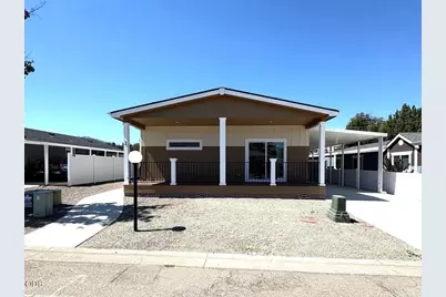4601 S Pacific Highway #2, Phoenix, OR 97535 - Photo 2