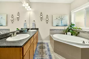 915 Hangman Way, Jacksonville, OR 97530 - Photo 24