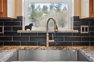 17190 Wood Duck Ct, Bend, OR 97707 - Photo 14