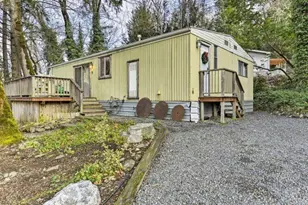 7949 Rogue River Hwy, Grants Pass, OR 97527 - Photo 2