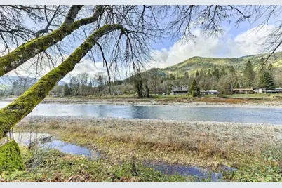7949 Rogue River Highway, Grants Pass, OR 97527 - Photo 30