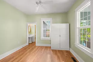1028 E 11th St, Medford, OR 97504 - Photo 24