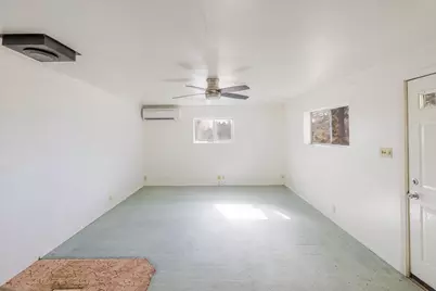 20970 Hicrest Place, Bend, OR 97703 - Photo 10