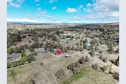 20970 Hicrest Place, Bend, OR 97703 - Photo 36