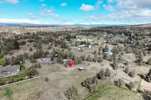 20970 Hicrest Pl, Bend, OR 97703 - Photo 36