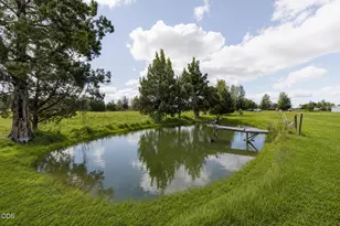 20970 Hicrest Pl, Bend, OR 97703 - Photo 30