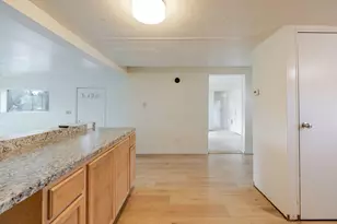 20970 Hicrest Pl, Bend, OR 97703 - Photo 12