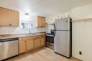 20970 Hicrest Pl, Bend, OR 97703 - Photo 10