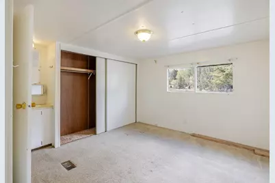 20968 Hicrest Place, Bend, OR 97703 - Photo 16