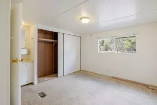 20968 Hicrest Pl, Bend, OR 97703 - Photo 16