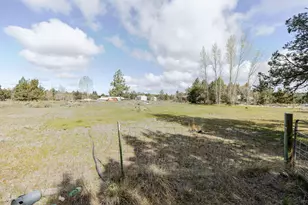 20970 Hicrest Pl, Bend, OR 97703 - Photo 36